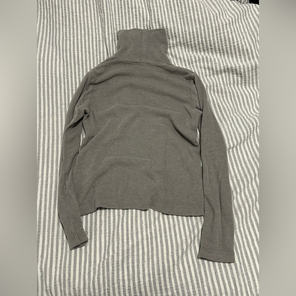 Uniqlo HEATTECH Turtleneck XS - Picture 3 of 6
